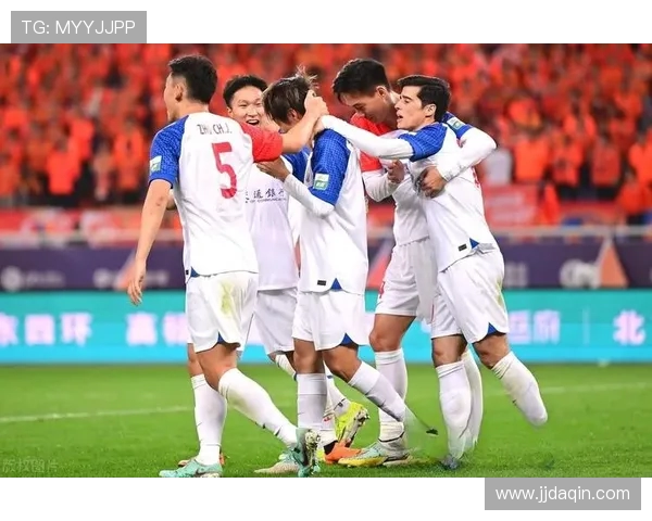 激烈对决燃爆全场 体育赛事带来激情与挑战 展现运动员无限潜力与团队协作 激烈对决燃爆全场 体育赛事带来激情与挑战 展现运动员无限潜力与团队协作