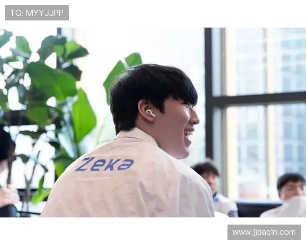 国际邀请赛分析：TES展现出卓越的战术灵活性与团队协作能力