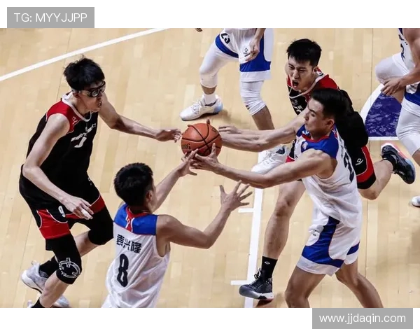 赛后分析：西安篮球队与北京篮球队的精彩对决与战术反思